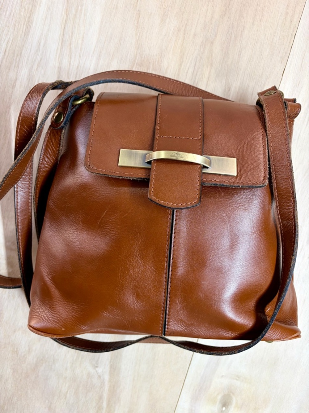 Patricia Nash Brown Leather Flap Shoulder Bag Gold Bar Clasp boho